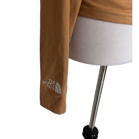 🆕 The North Face Women’s Long Sleeve Evolution Fitted Mock Neck size L - Picture 4 of 9